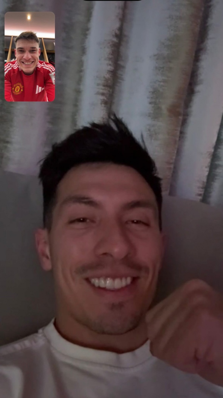  勝利獻給你！烏加特賽后視頻連線重傷的利桑德羅，一起慶祝晉級