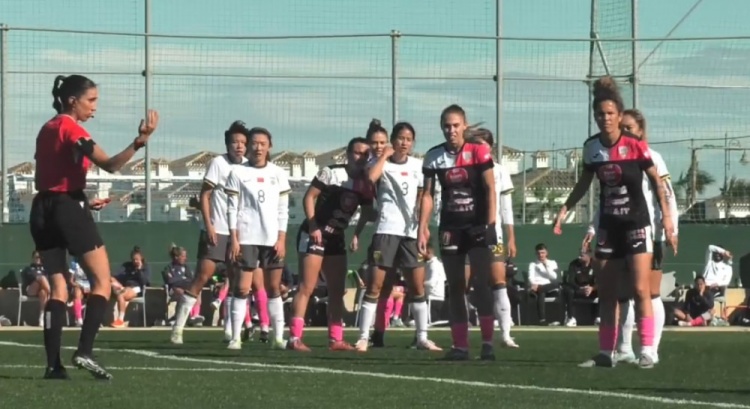  唐佳麗梅開(kāi)二度、邵子欽破門(mén)，中國(guó)女足3-2擊敗Alhama俱樂(lè)部女足