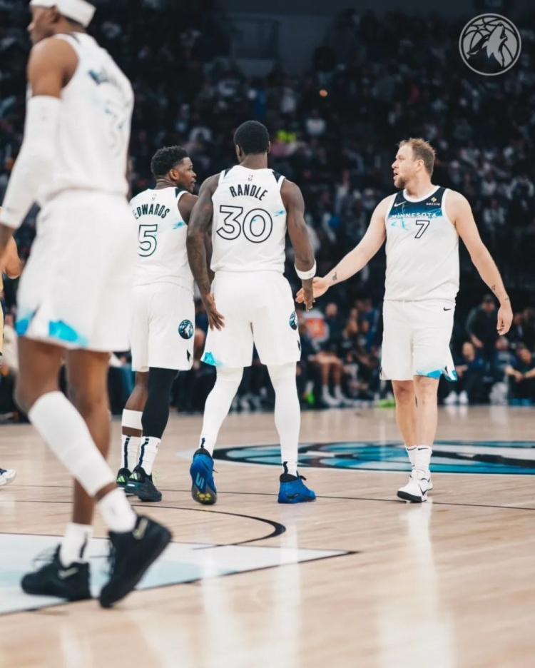  拿0分的NBA首發(fā)，所有人都為他叫好