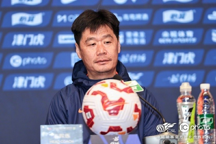  李霄鵬：希望明天比賽能打出一些新的東西，取得一個(gè)好的結(jié)果