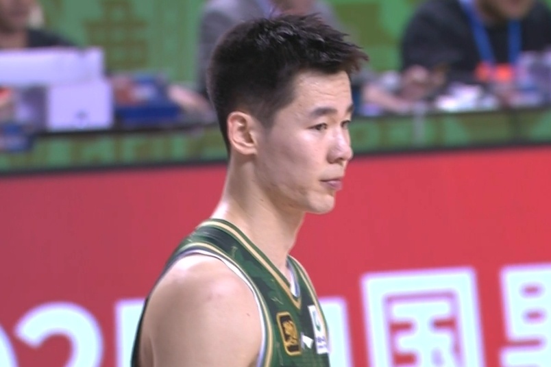  上來就很兇！郭昊文打滿首節(jié) 4中2&罰球6中6獨得10分2籃板