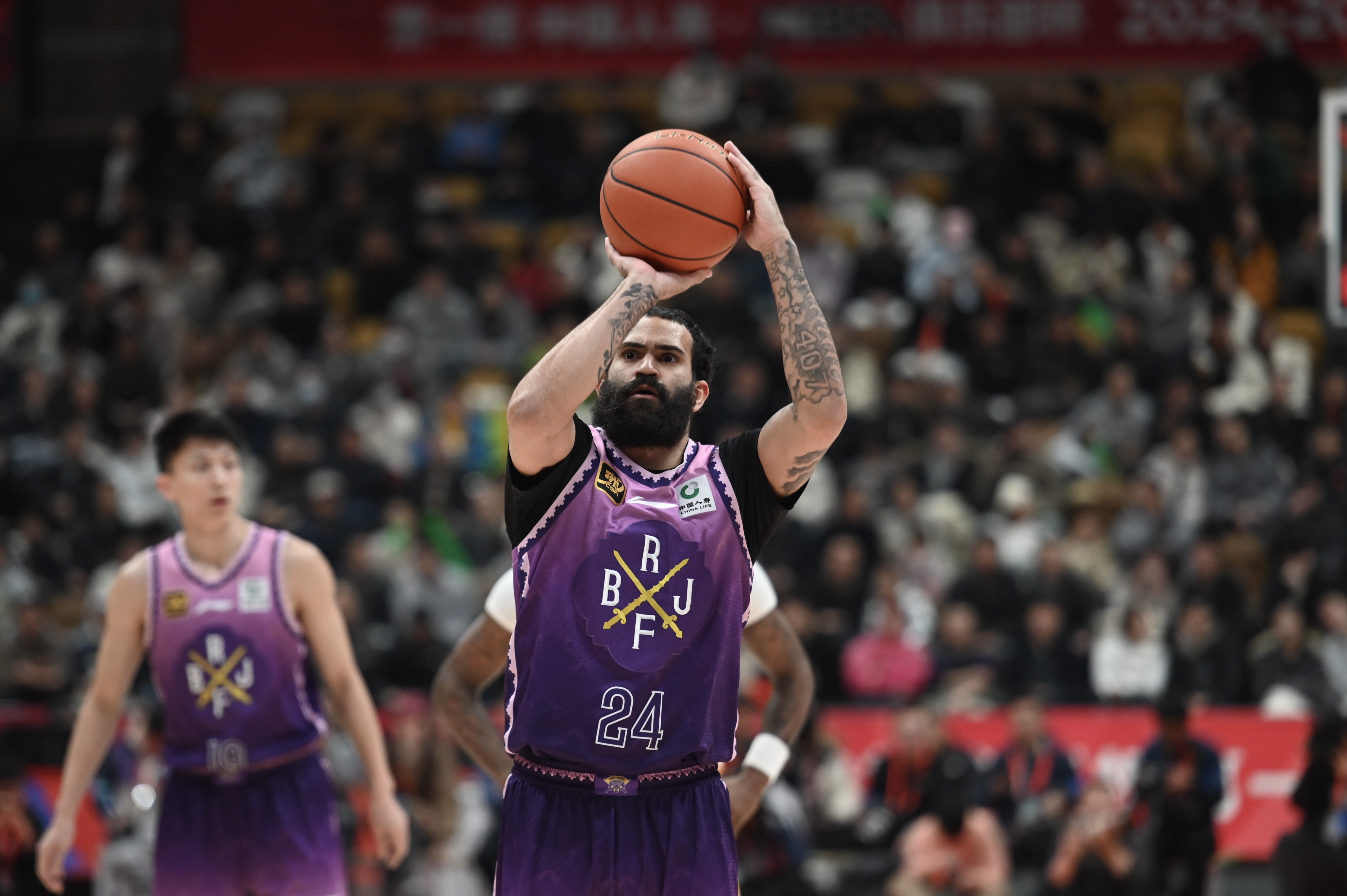  攻筐效率真不錯！里勒半場11中7&5罰全中轟下全隊最高的19分