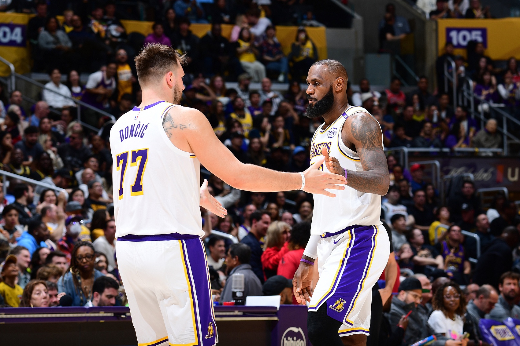  卡位戰(zhàn)/老詹里程碑/灰熊換帥！ESPN預(yù)測(cè)勝率：湖人54.9%微占優(yōu)勢(shì)